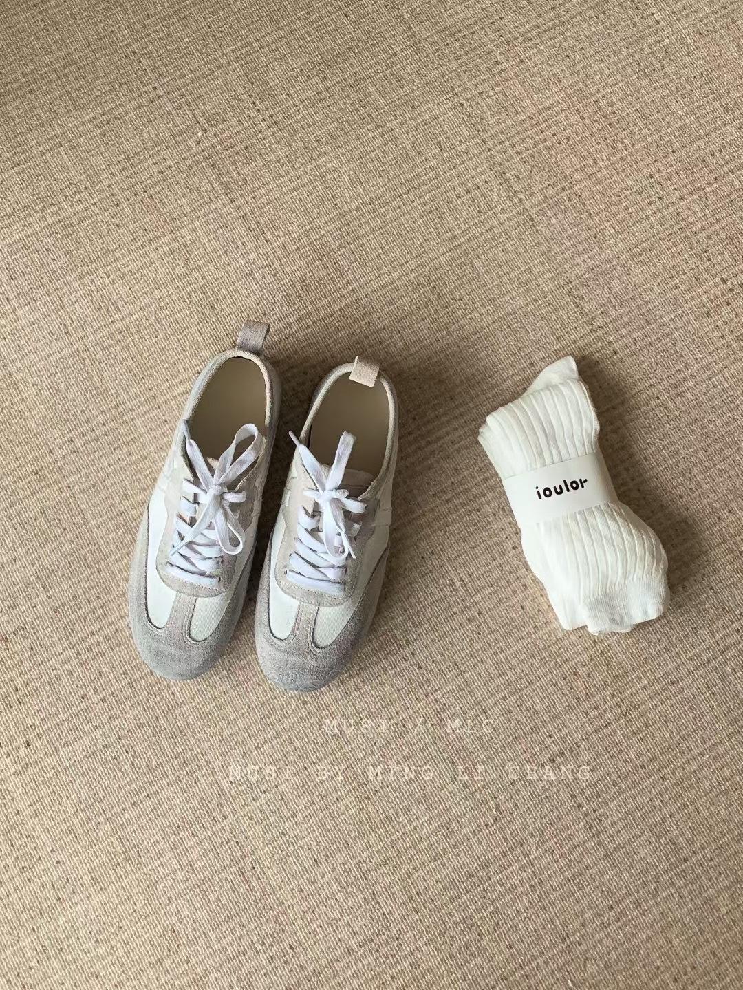 Forrest Gump shoes women s 2025 summer new ins German training little white shoes versatile flat-soled soft-soled sports and leisure shoes 39
Forrest Gump shoes women s 2025 summer new ins German training little white shoes versatile flat-soled soft-soled sports and leisure shoes 39