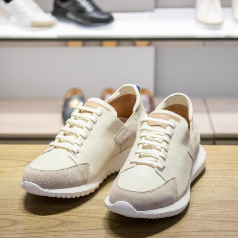 S.t. Dupont Lightweight Sneakers Pe1smc2at520pbe 45
S.t. Dupont Lightweight Sneakers Pe1smc2at520pbe 45