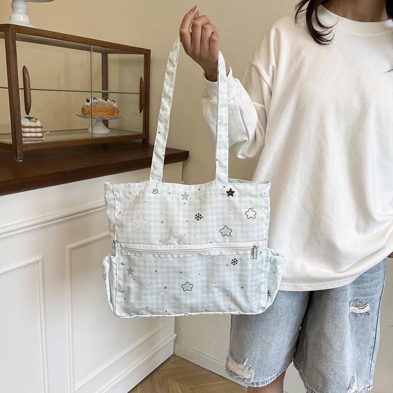 Large capacity storage new summer tote bag women s personality leisure lace versatile commuter student shoulder bag зелений
Large capacity storage new summer tote bag women s personality leisure lace versatile commuter student shoulder bag зелений
