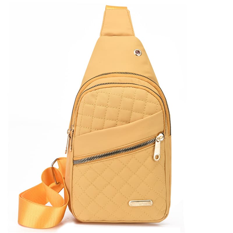 Simple Embroidered Thread Messenger Bag Breast Bag
Simple Embroidered Thread Messenger Bag Breast Bag