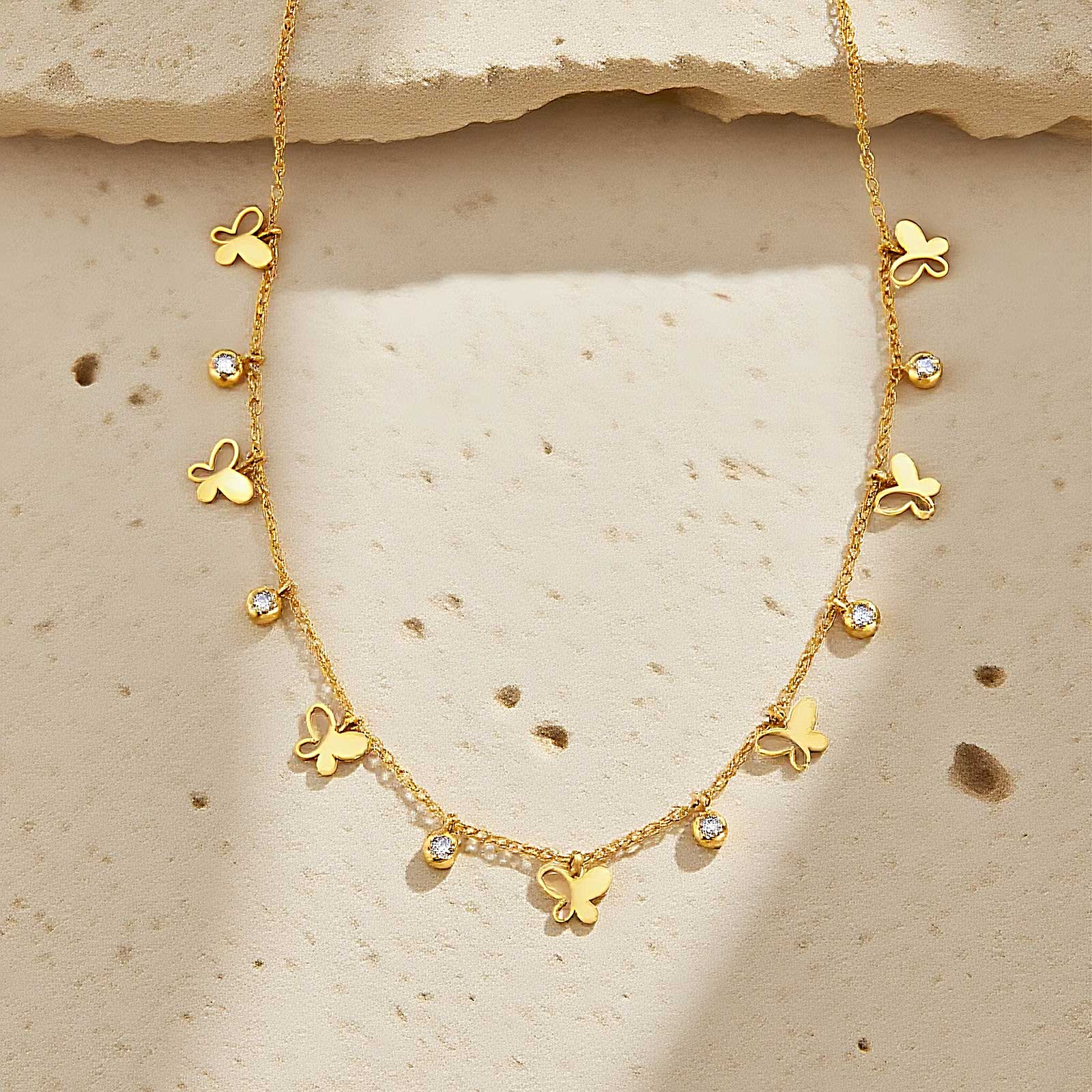 Stainless Steel Hollow Butterfly Zircon Necklace for Women,Gold Color Flat Rolo Chain Necklaces,Fashion Daily Party Jewelry Gift
Stainless Steel Hollow Butterfly Zircon Necklace for Women,Gold Color Flat Rolo Chain Necklaces,Fashion Daily Party Jewelry Gift