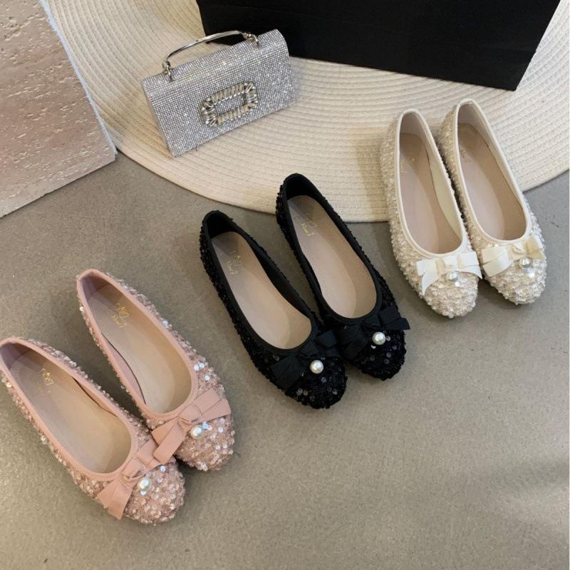 2025 autumn and winter new bow round head sequins small fragrant style light mouth versatile Mary Jane low heel flat women s single shoes 39 абрикосовый
2025 autumn and winter new bow round head sequins small fragrant style light mouth versatile Mary Jane low heel flat women s single shoes 39 абрикосовый