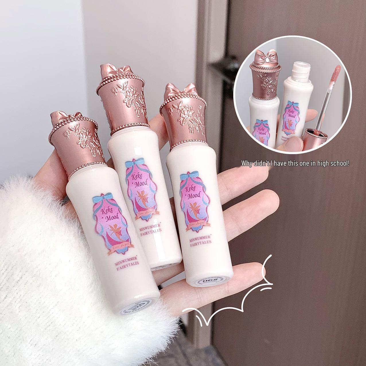 KeKe Mood Midsummer Elf Lip Gloss: Film-Forming, Plumping, Moisturizing, Whitening, Light Glaze for Radiant Lips.
KeKe Mood Midsummer Elf Lip Gloss: Film-Forming, Plumping, Moisturizing, Whitening, Light Glaze for Radiant Lips.