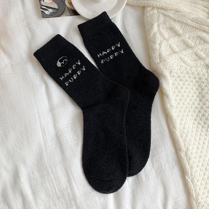 Ji Ao Fleece Socks Medium Tube Socks Fleece Thickened Warm Cute Cartoon Furry Home Sleep Socks Women One size fits all чорний
Ji Ao Fleece Socks Medium Tube Socks Fleece Thickened Warm Cute Cartoon Furry Home Sleep Socks Women One size fits all чорний