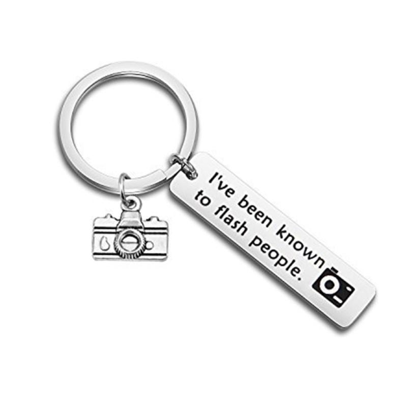 Stainless Steel Camera Keychain Vintage Design Sturdy Metal Key Ring For Photography Enthusiasts And Fashion Accessories
Stainless Steel Camera Keychain Vintage Design Sturdy Metal Key Ring For Photography Enthusiasts And Fashion Accessories