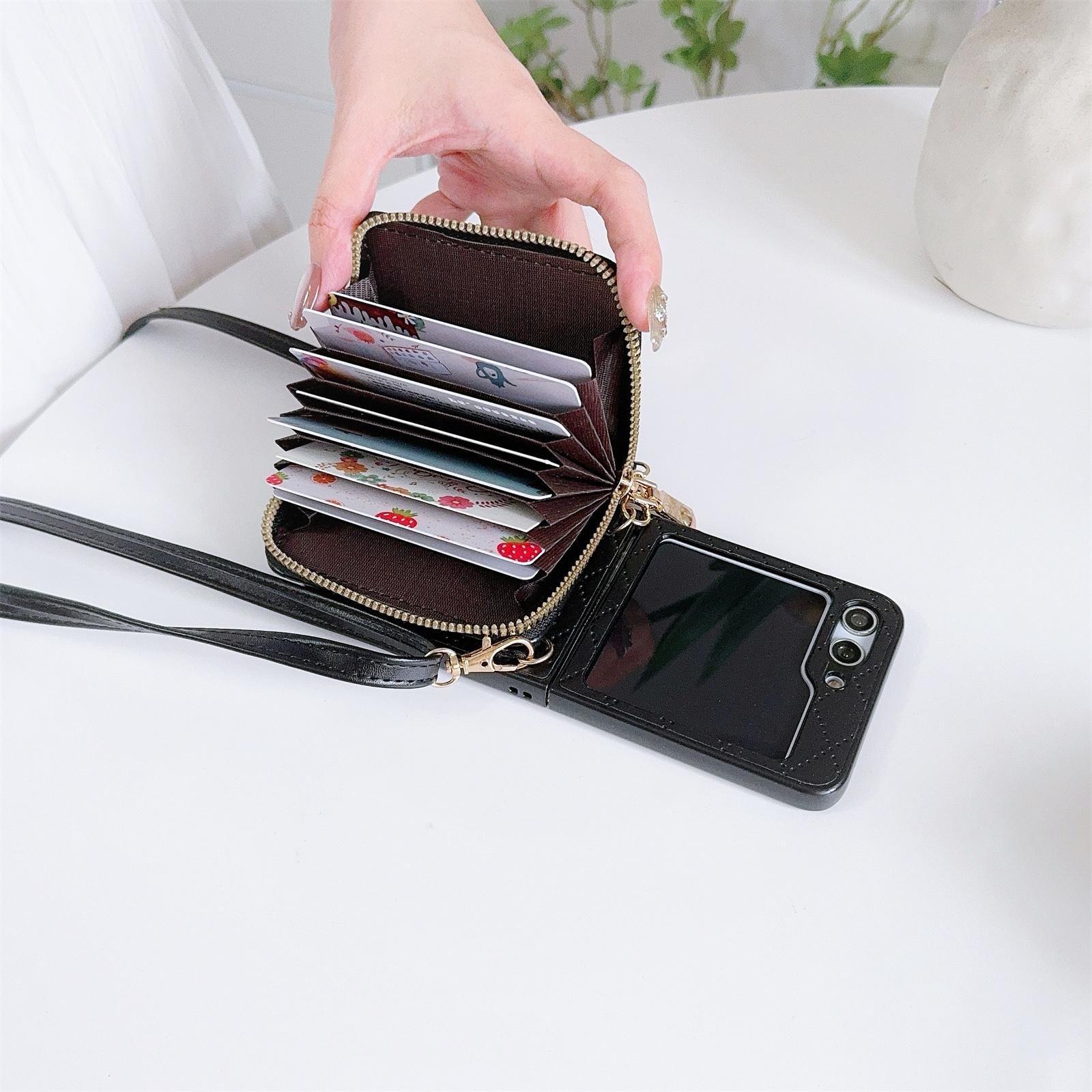 For Samsung Galaxy Z Flip5 5G Phone Case Card Bag PU Leather+PC Cover with Crossbody Strap Black
For Samsung Galaxy Z Flip5 5G Phone Case Card Bag PU Leather+PC Cover with Crossbody Strap Black