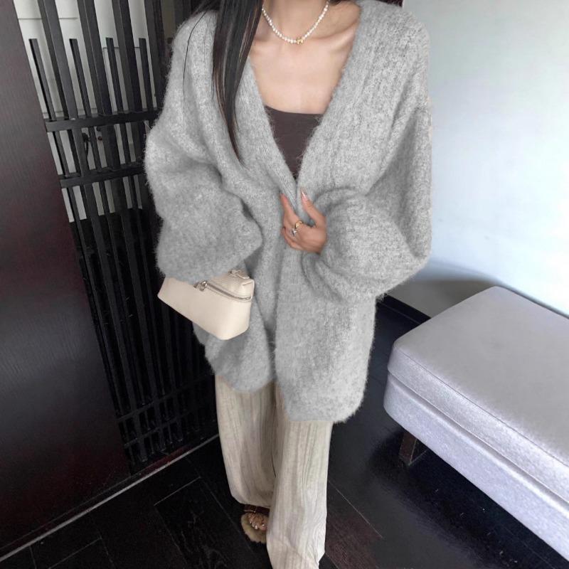 Korean Style Lazy Style Lantern Sleeve Soft Waxy Sweater Jacket for Women in Autumn and Winter Loose Large Version Onesize світло-сірого кольору
Korean Style Lazy Style Lantern Sleeve Soft Waxy Sweater Jacket for Women in Autumn and Winter Loose Large Version Onesize світло-сірого кольору
