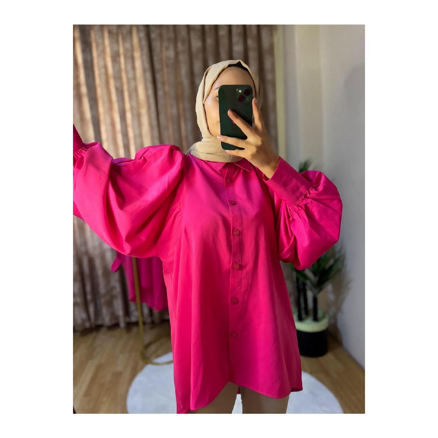 Сорочка з повітряними рукавами S
Сорочка з повітряними рукавами S