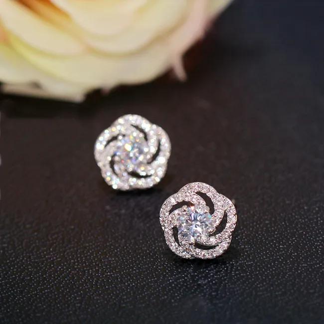 New Arrival Jewelry Female 925 Silver Needle Twist Rose Flower Zircon Crystal Stud Earrings for Women Brincos Pendientes серебряный
New Arrival Jewelry Female 925 Silver Needle Twist Rose Flower Zircon Crystal Stud Earrings for Women Brincos Pendientes серебряный