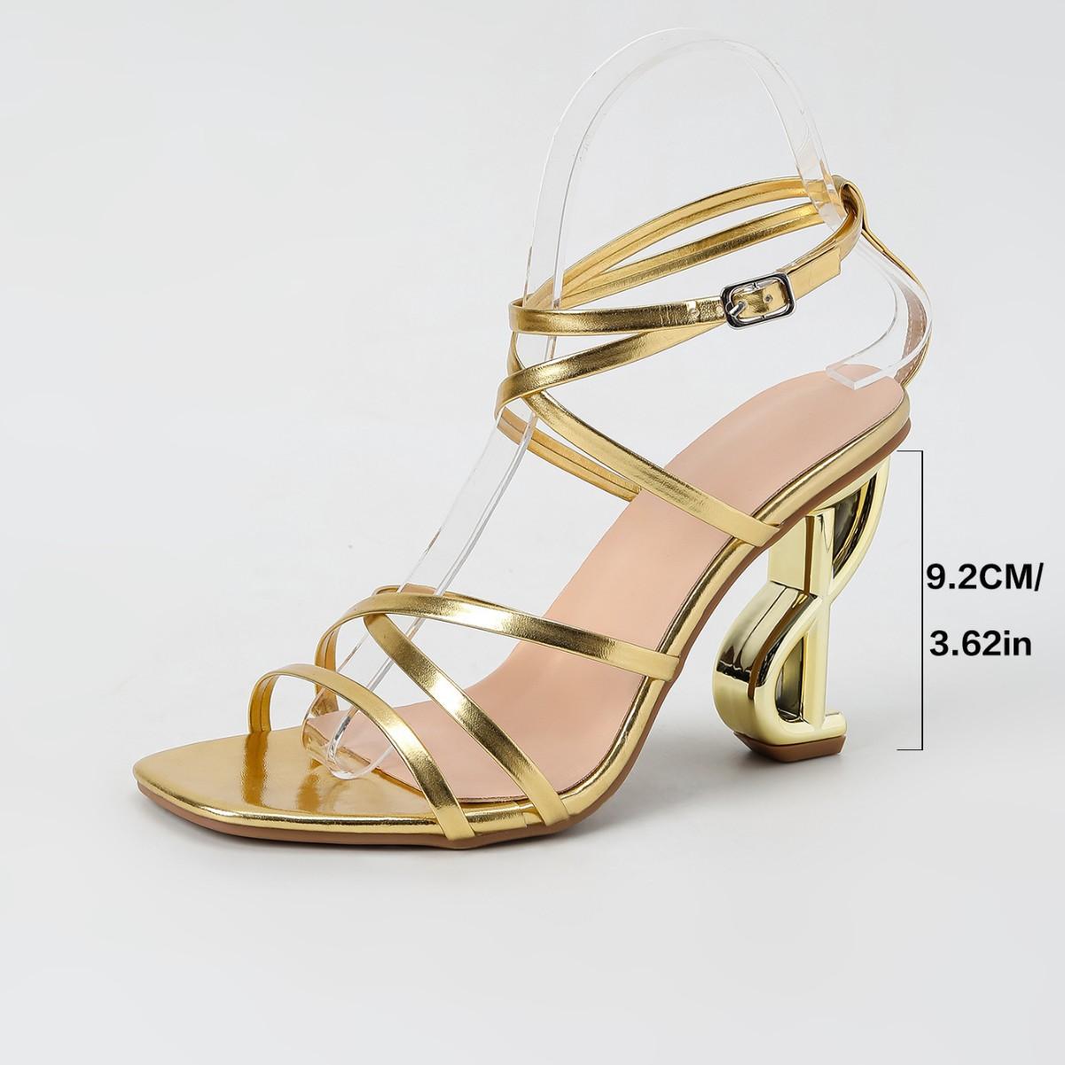 Женские босоножки на ремешках с квадратным носком, на толстом высоком каблуке, сексуальные, элегантные, для выпускного вечера, женская обувь крест-накрест 42 золотой
Женские босоножки на ремешках с квадратным носком, на толстом высоком каблуке, сексуальные, элегантные, для выпускного вечера, женская обувь крест-накрест 42 золотой