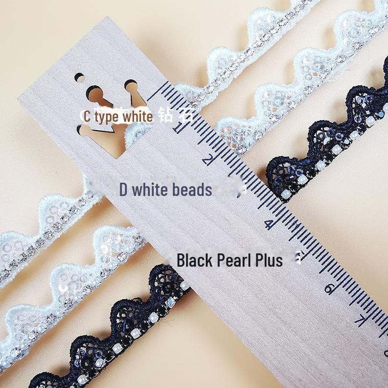 Односторонний пояс с кружевной волной и стразами для матери и ребенка - аксессуар для одежды своими руками
Односторонний пояс с кружевной волной и стразами для матери и ребенка - аксессуар для одежды своими руками