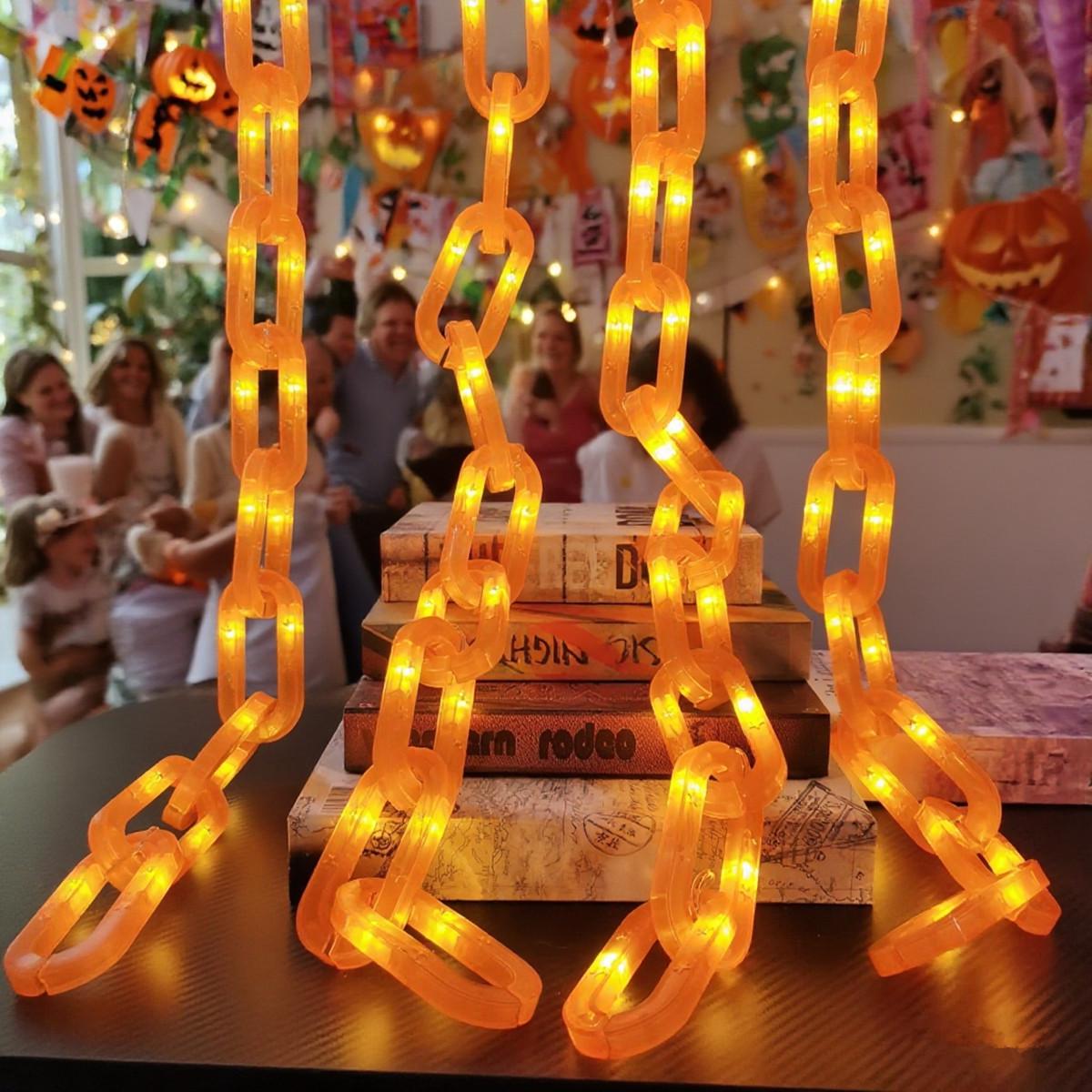Battery-Operated LED Halloween Iron Chain String Lights for Festive Decor 20 Lights, 10 Chains, 0.95m, Battery
Battery-Operated LED Halloween Iron Chain String Lights for Festive Decor 20 Lights, 10 Chains, 0.95m, Battery