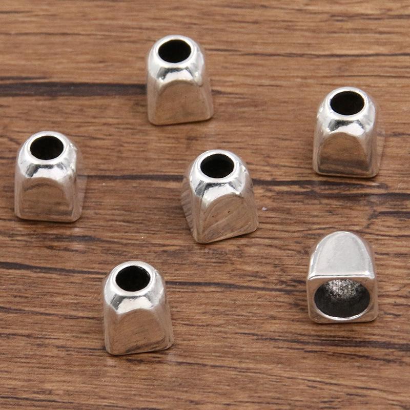 Античні срібні роздільники-квіти: Багатостильовий, порожнистий дизайн для DIY браслетів та намист
Античні срібні роздільники-квіти: Багатостильовий, порожнистий дизайн для DIY браслетів та намист