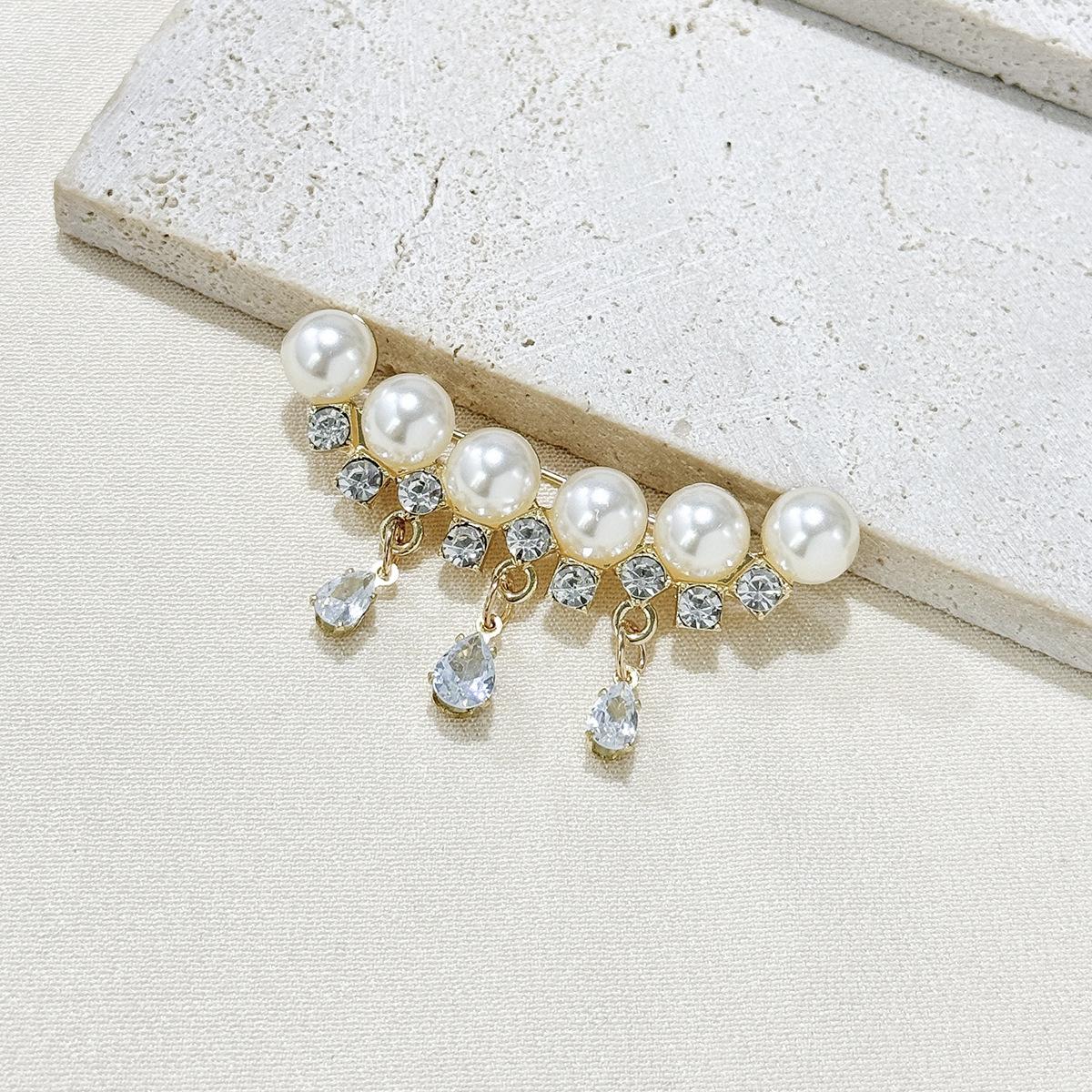 Высококачественная темпераментная брошь с жемчужной бахромой, изысканный свитер, костюм, корсаж, аксессуары, фиксированная одежда, анти-светоотражающая булавка для женщин
Высококачественная темпераментная брошь с жемчужной бахромой, изысканный свитер, костюм, корсаж, аксессуары, фиксированная одежда, анти-светоотражающая булавка для женщин