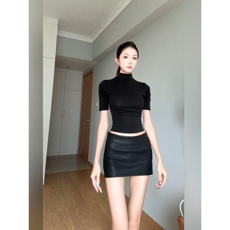Slightly Chubby, Elegant and Mature Style, Black Half-High Collar Short-Sleeve Slimming T-Shirt Top, Summer Low-Waist Leather Skirt, Bodycon Skirt Set Top M
Slightly Chubby, Elegant and Mature Style, Black Half-High Collar Short-Sleeve Slimming T-Shirt Top, Summer Low-Waist Leather Skirt, Bodycon Skirt Set Top M