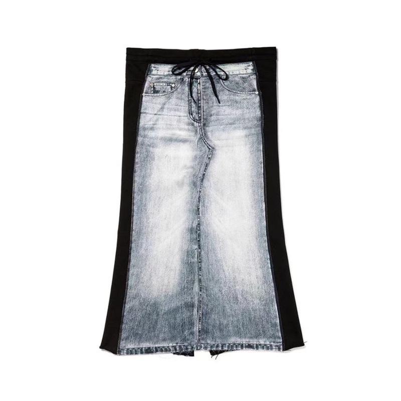 Spring-Summer Distressed Denim Patch Hoodie Long Skirt for Women Medium
Spring-Summer Distressed Denim Patch Hoodie Long Skirt for Women Medium