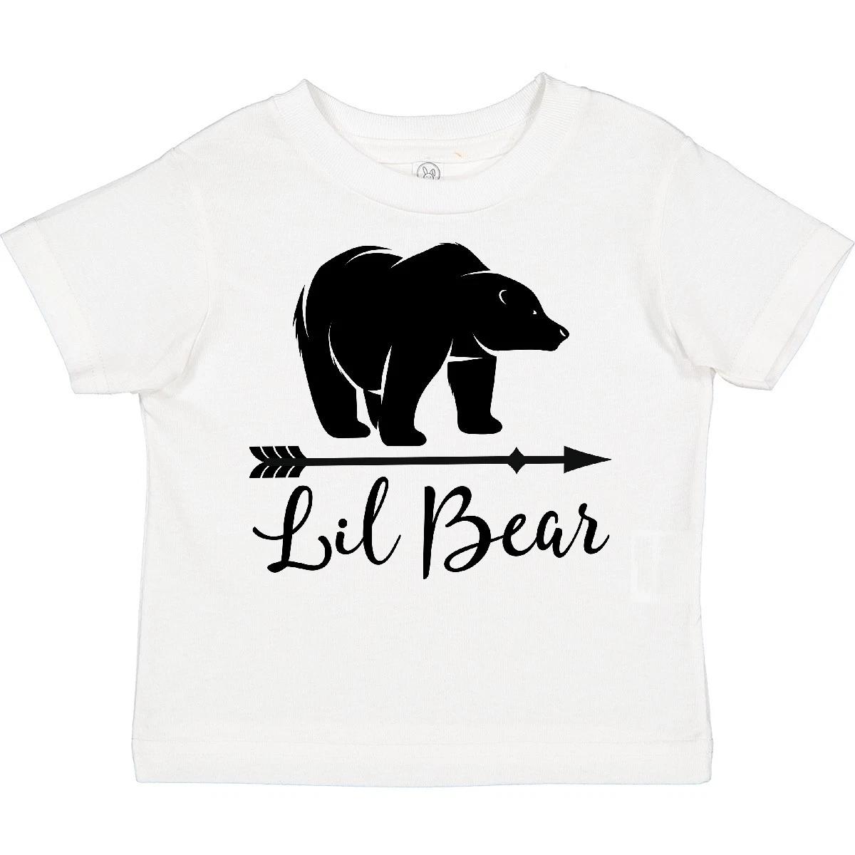 Inktastic Lil Bear Boys Cute Baby Outfit Toddler kids boys T-Shirt Boy Little Animals Kid 110
Inktastic Lil Bear Boys Cute Baby Outfit Toddler kids boys T-Shirt Boy Little Animals Kid 110