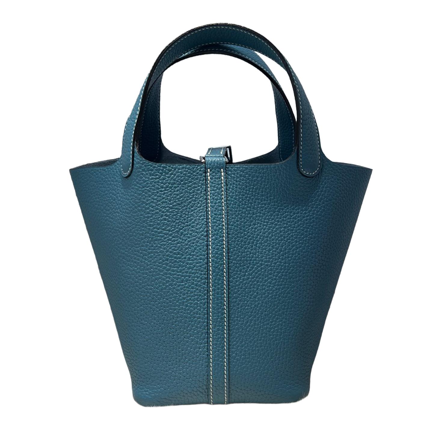 Mendy Woman Bags 18 & 22 Buckets Shoulder Guangzhou High End Bag Luxury Bags Designers Tote Handbag TC Cow Leather Silver 18CM
Mendy Woman Bags 18 & 22 Buckets Shoulder Guangzhou High End Bag Luxury Bags Designers Tote Handbag TC Cow Leather Silver 18CM