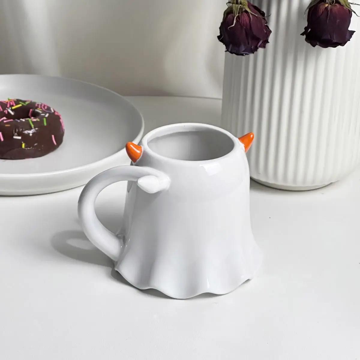 Halloween Cute Funny Little Ghost Water Mug Embossed Ceramic Cup Design Sense Minority Creative Pumpkin Cups 301-400ml белый
Halloween Cute Funny Little Ghost Water Mug Embossed Ceramic Cup Design Sense Minority Creative Pumpkin Cups 301-400ml белый