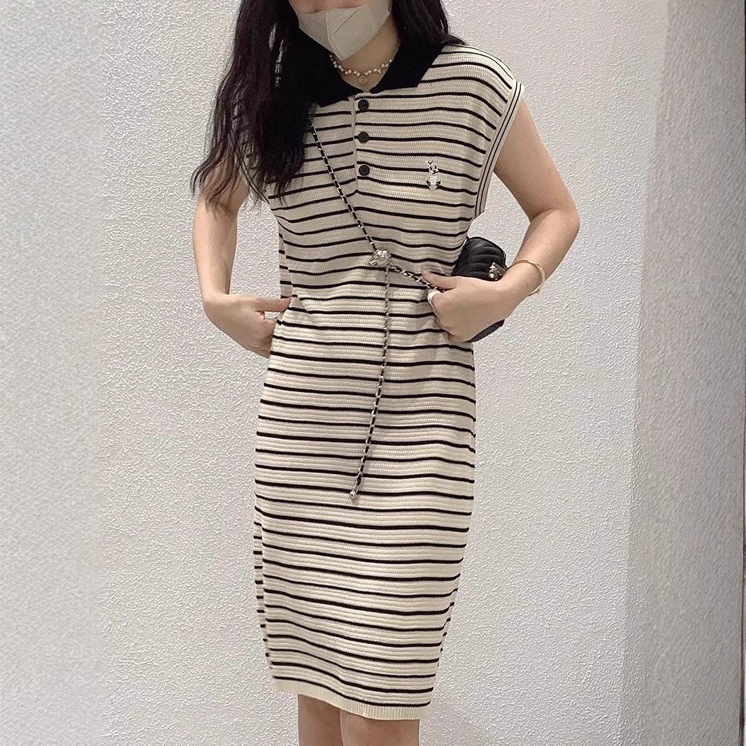 Women s Summer Striped Sleeveless Knitted Polo Collar Dress One Size (up to 125 pounds)
Women s Summer Striped Sleeveless Knitted Polo Collar Dress One Size (up to 125 pounds)