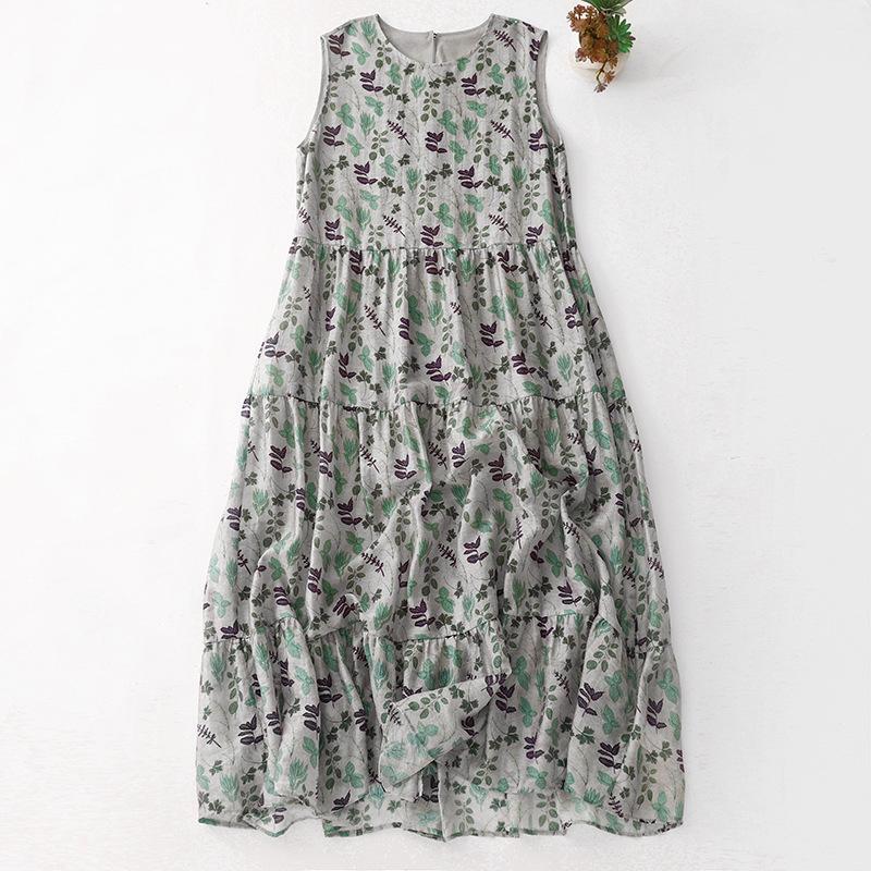 Лето 2025 новый свежий принт платье-торт женское свободное скроет живот круглый вырез без рукавов до колена 2XL
Лето 2025 новый свежий принт платье-торт женское свободное скроет живот круглый вырез без рукавов до колена 2XL