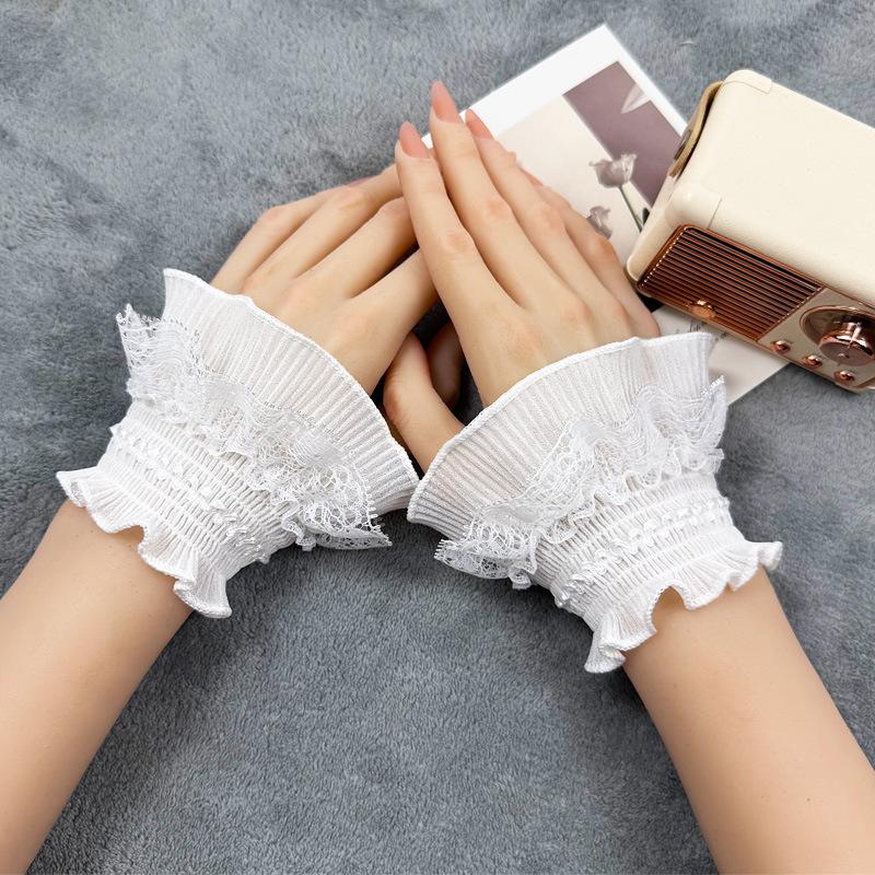 Кружевные короткие накладные рукава для рук, свитер для девочки, стильные сетчатые расклешенные декоративные манжеты на запястье, эластичный браслет для косплея, свадебной вечеринки
Кружевные короткие накладные рукава для рук, свитер для девочки, стильные сетчатые расклешенные декоративные манжеты на запястье, эластичный браслет для косплея, свадебной вечеринки