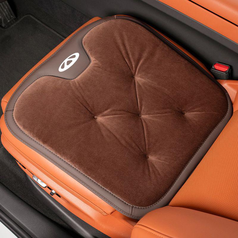 Car Plush Winter Seat Cushion for Chery Tiggo 98 Pro, Explore 067, Arrizo 8 Plus, Omoda 5 Black
Car Plush Winter Seat Cushion for Chery Tiggo 98 Pro, Explore 067, Arrizo 8 Plus, Omoda 5 Black