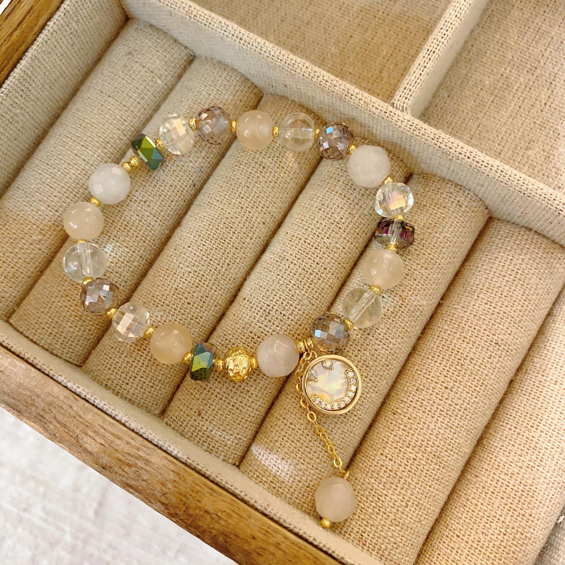 Niche Women s Moonstone, Pearl & Cat s Eye Stone Bracelet - Light Luxury Valentine s Day Gift
Niche Women s Moonstone, Pearl & Cat s Eye Stone Bracelet - Light Luxury Valentine s Day Gift