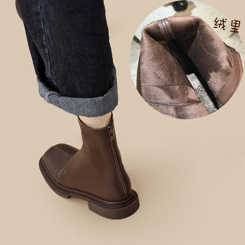 Leather short boots women s 2024 new British style Martin boots spring and autumn foreign style beige thickened thin boots bare boots 40
Leather short boots women s 2024 new British style Martin boots spring and autumn foreign style beige thickened thin boots bare boots 40