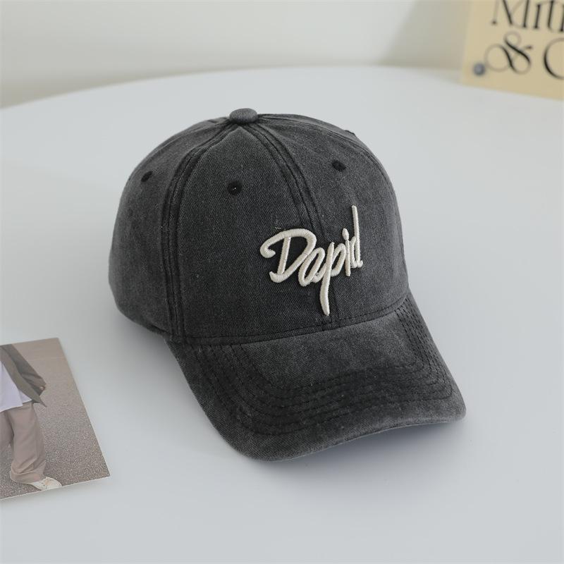 Американская ретро старая бейсболка вышивка букв универсальная стирка мягкий верх бейсболка женщины показать маленькое лицо adjustable
Американская ретро старая бейсболка вышивка букв универсальная стирка мягкий верх бейсболка женщины показать маленькое лицо adjustable