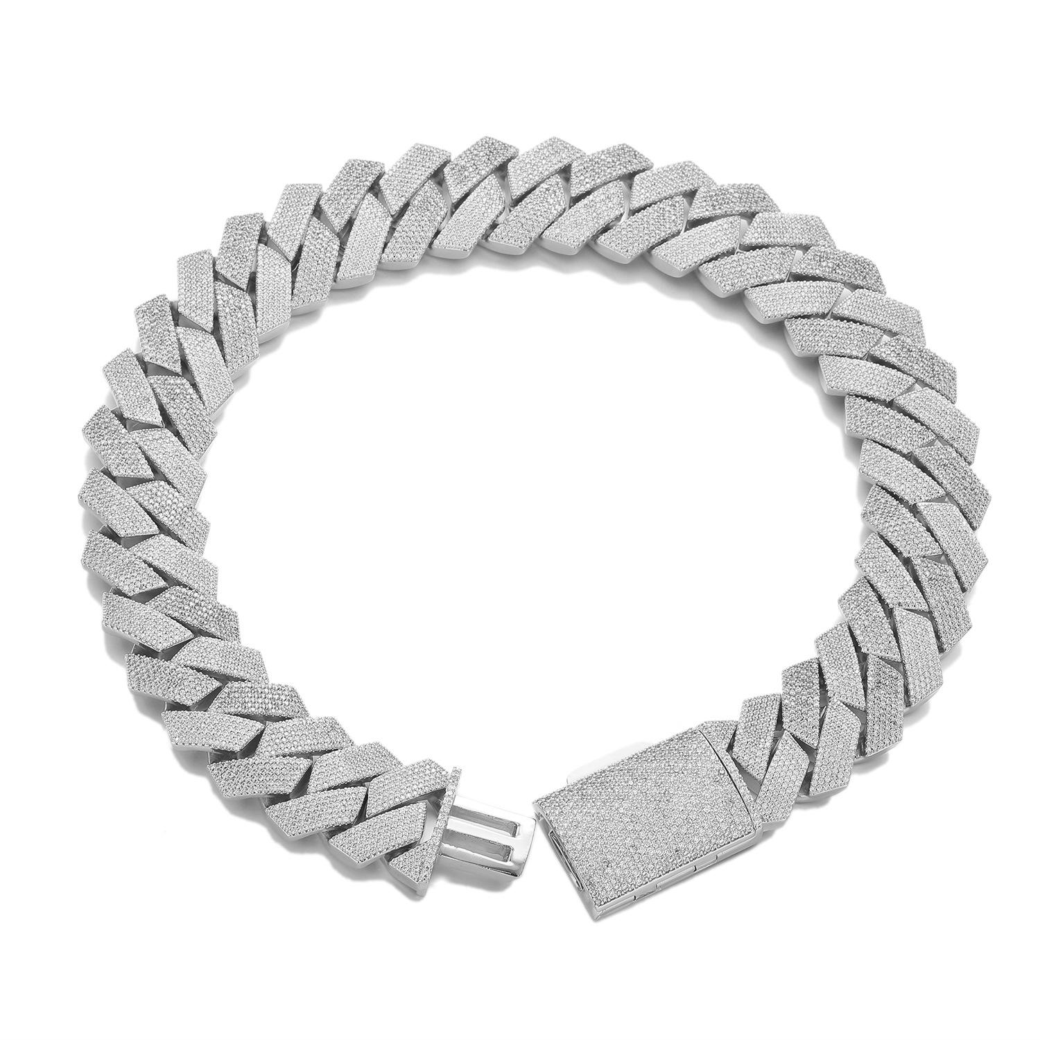 Accessories European and American hip-hop style 1 row 11mm rhombus zircon Cuban chain 1111 spring men and women sweet and cool style accessories Bracelet 7inch (length about 18cm)
Accessories European and American hip-hop style 1 row 11mm rhombus zircon Cuban chain 1111 spring men and women sweet and cool style accessories Bracelet 7inch (length about 18cm)