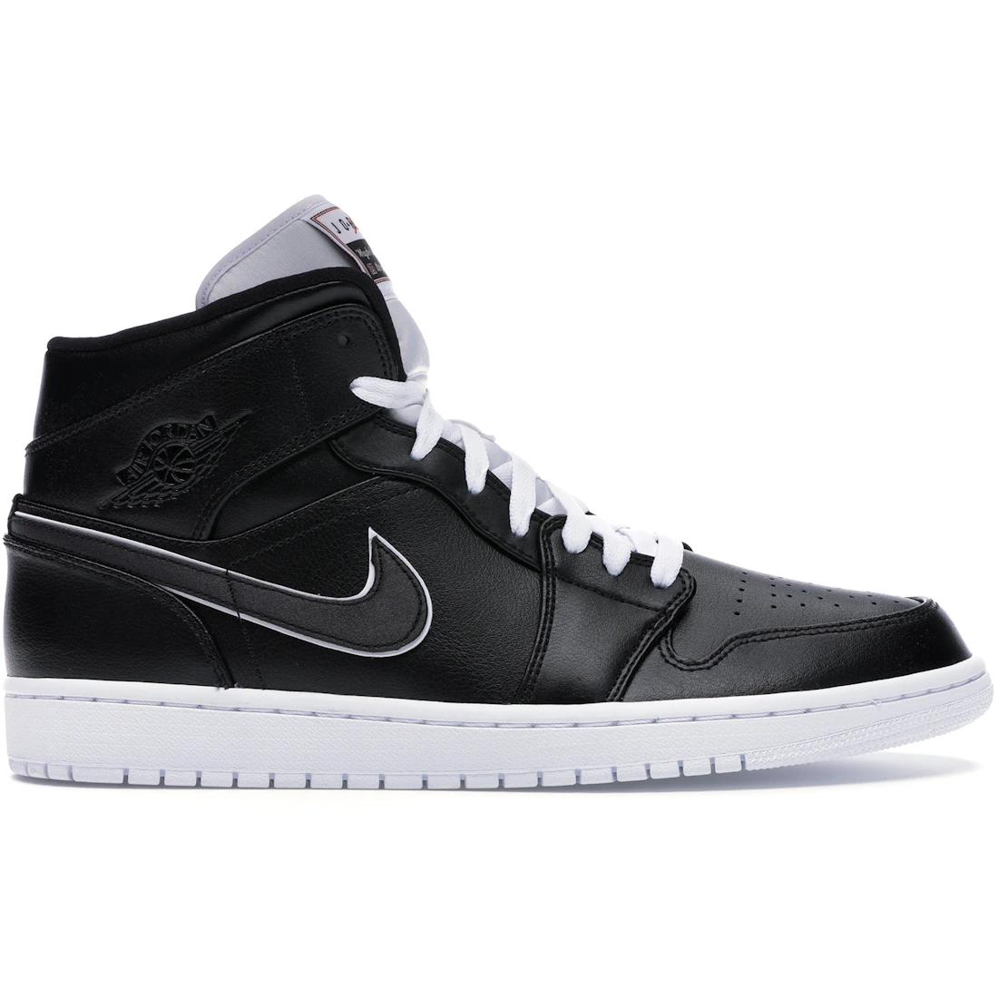 Sneaker Jordan 1 Mid Maybe I Destroyed The Game(852542-016) 42.5
Sneaker Jordan 1 Mid Maybe I Destroyed The Game(852542-016) 42.5