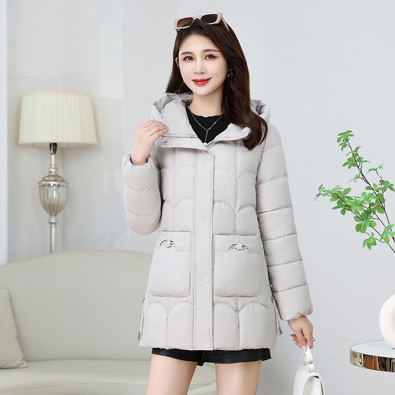 Модная пуховая хлопковая куртка женская средней длины зимняя 2025 с капюшоном большого размера приталенная утепленная куртка теплая куртка XXXL
Модная пуховая хлопковая куртка женская средней длины зимняя 2025 с капюшоном большого размера приталенная утепленная куртка теплая куртка XXXL