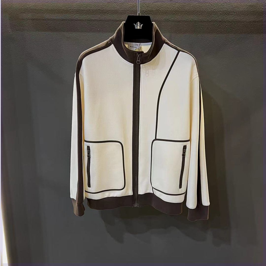 Модная и трендовая куртка на молнии, универсальная, со стойкой, молодежная, повседневная, новый стиль, мужская, приталенная и красивая, топ XXXL белый
Модная и трендовая куртка на молнии, универсальная, со стойкой, молодежная, повседневная, новый стиль, мужская, приталенная и красивая, топ XXXL белый