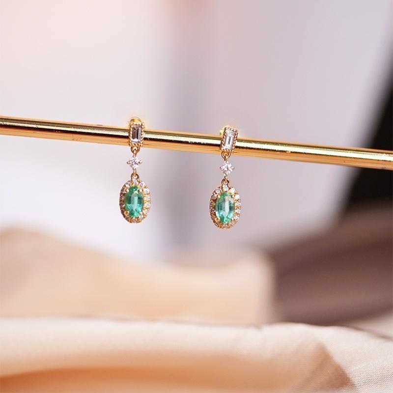 925 Sterling Silver Electroplated 18K Gold Retro Green Zircon Pendant Earrings for Women Fashion Temperament Jewelry Accessories Silver
925 Sterling Silver Electroplated 18K Gold Retro Green Zircon Pendant Earrings for Women Fashion Temperament Jewelry Accessories Silver