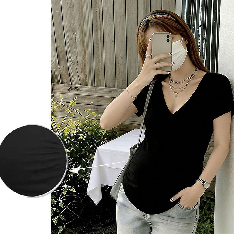 New Korean V-Neck Maternity T-Shirt - Loose, Comfortable, Solid Color, Trendy Belly-Hiding Summer Wear for Moms M for 85-105 lbs
New Korean V-Neck Maternity T-Shirt - Loose, Comfortable, Solid Color, Trendy Belly-Hiding Summer Wear for Moms M for 85-105 lbs