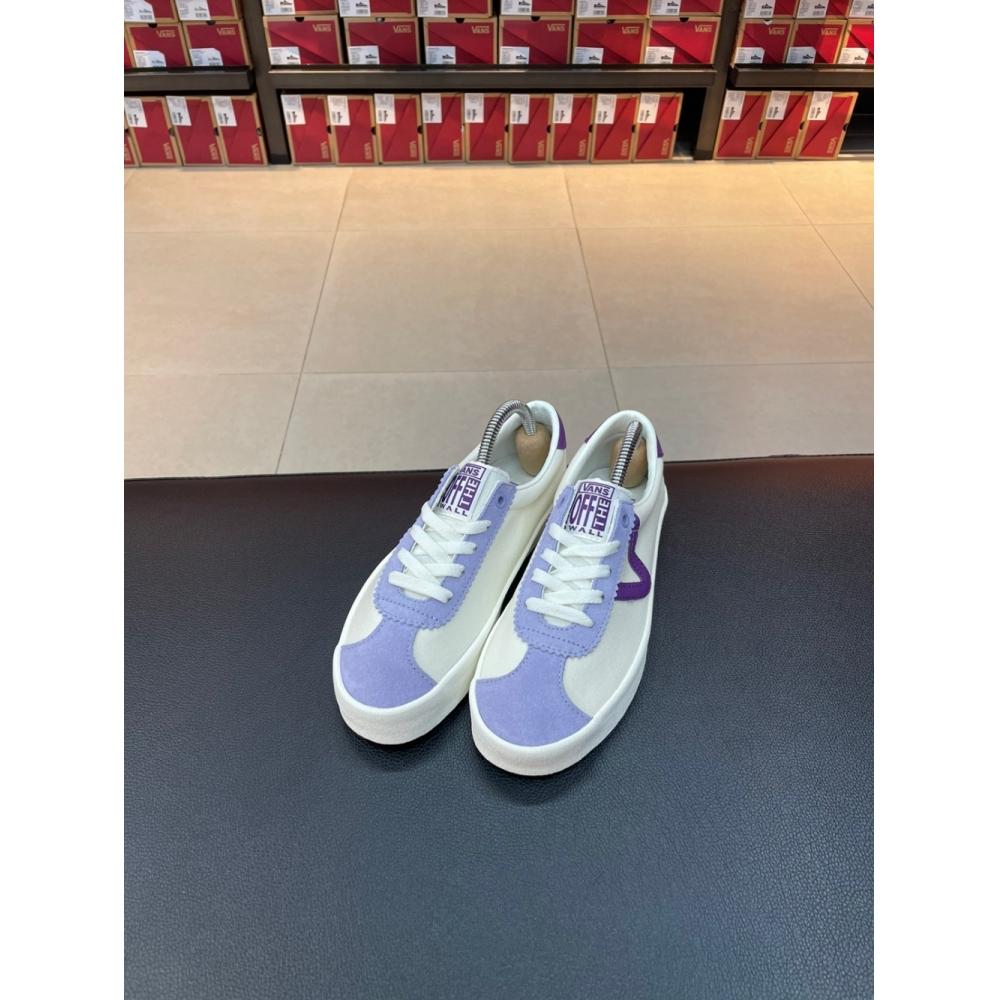 Vans Unisex Sport Low Sneakers Sport Low Tri Tone Purple Vn000cteprp purple/220
Vans Unisex Sport Low Sneakers Sport Low Tri Tone Purple Vn000cteprp purple/220