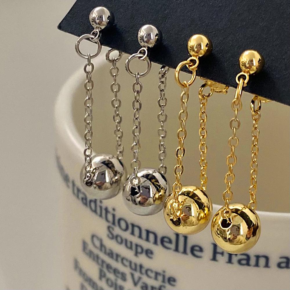 Metal Round Ball Tassel Earrings - European & American Fashion Korean Style Dangle Jewelry for Women
Metal Round Ball Tassel Earrings - European & American Fashion Korean Style Dangle Jewelry for Women