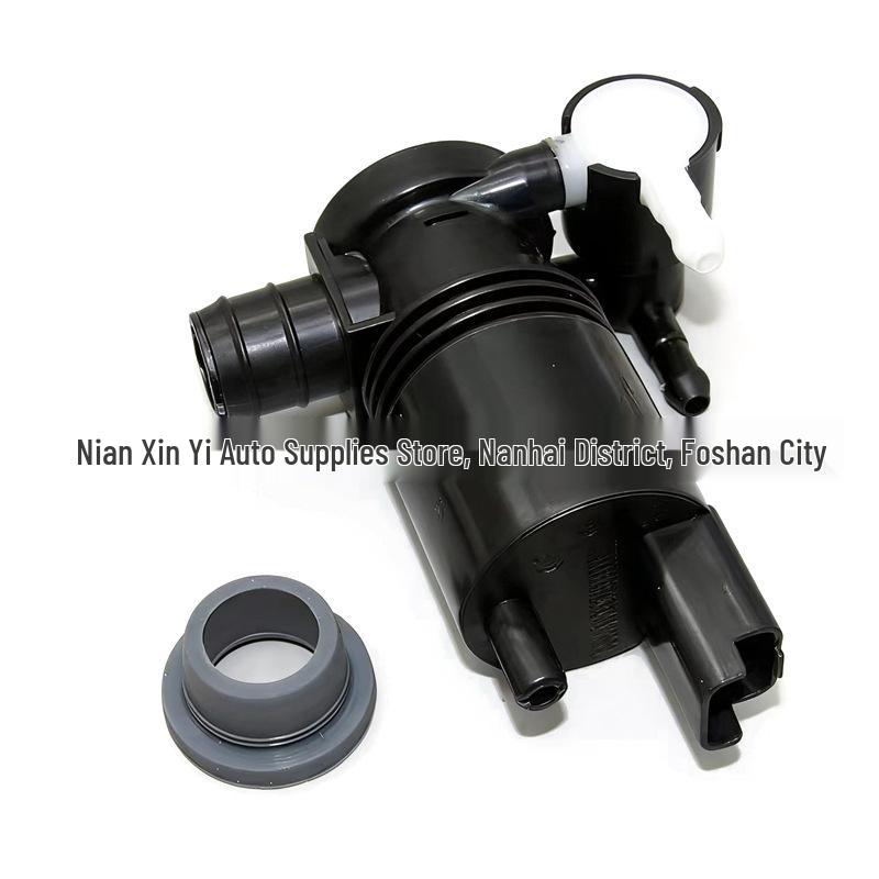 28920-4CL0A 28920-8995A compatible with 2014 Qashqai T32 front & rear windshield washer motors. None
28920-4CL0A 28920-8995A compatible with 2014 Qashqai T32 front & rear windshield washer motors. None