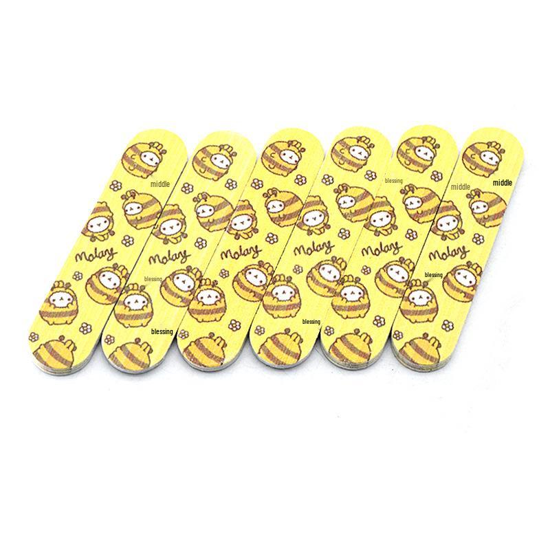 Мини двухсторонняя пилка для ногтей с принтом, полоска наждачной бумаги 9 см, инструмент для полировки и маникюра
Мини двухсторонняя пилка для ногтей с принтом, полоска наждачной бумаги 9 см, инструмент для полировки и маникюра