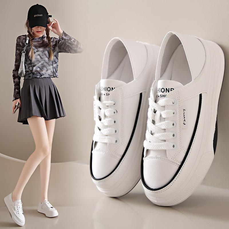 Lazy two wear soft leather little white shoes women 2025 new flat-soled sports shoes casual one pedal Internet celebrity tide shoes 35 чёрный
Lazy two wear soft leather little white shoes women 2025 new flat-soled sports shoes casual one pedal Internet celebrity tide shoes 35 чёрный