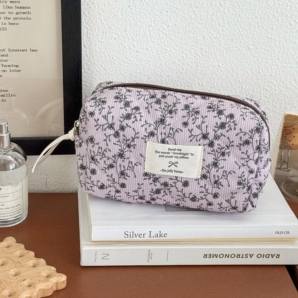 New Corduroy Pen Bag Fresh Floral Multi-function Floral Storage Bag Line Rose Pattern Stationery Organizer Gift
New Corduroy Pen Bag Fresh Floral Multi-function Floral Storage Bag Line Rose Pattern Stationery Organizer Gift