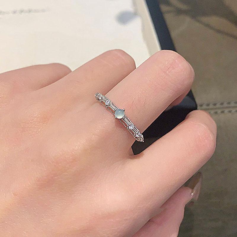 Fresh and simple Natural chalcedony Ring Light Luxury silver Fashion Style Hollow Out Rings for women Party resizable срібний
Fresh and simple Natural chalcedony Ring Light Luxury silver Fashion Style Hollow Out Rings for women Party resizable срібний