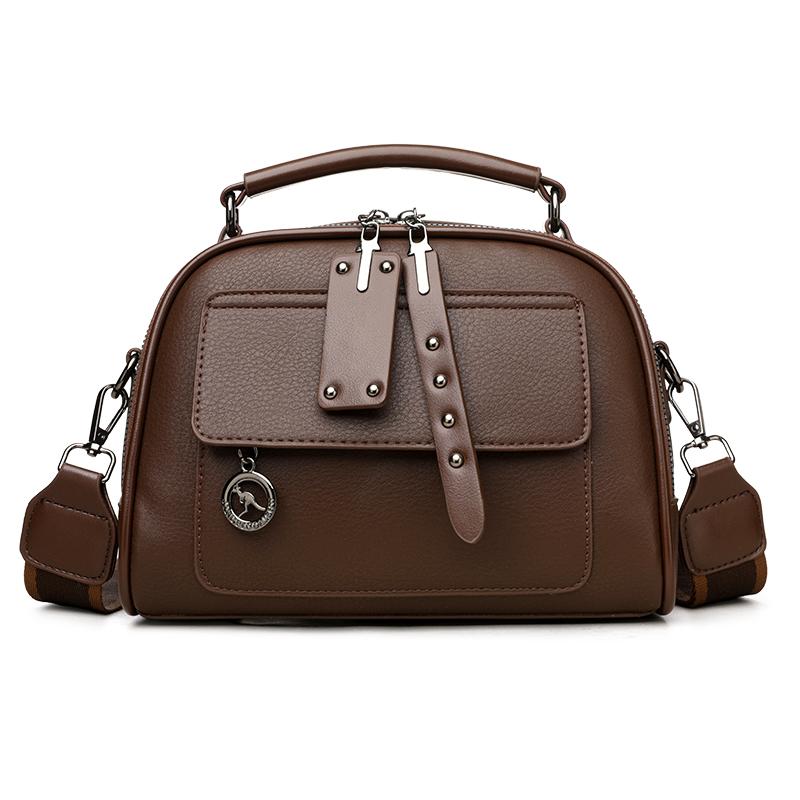 Genuine Brand Soft Patent Pu Leather Hand Bags for Women Mother Female Shoulder Crossbody Tote Messanger Bag Small Sac A Main 24cm 12cm 17cm
Genuine Brand Soft Patent Pu Leather Hand Bags for Women Mother Female Shoulder Crossbody Tote Messanger Bag Small Sac A Main 24cm 12cm 17cm