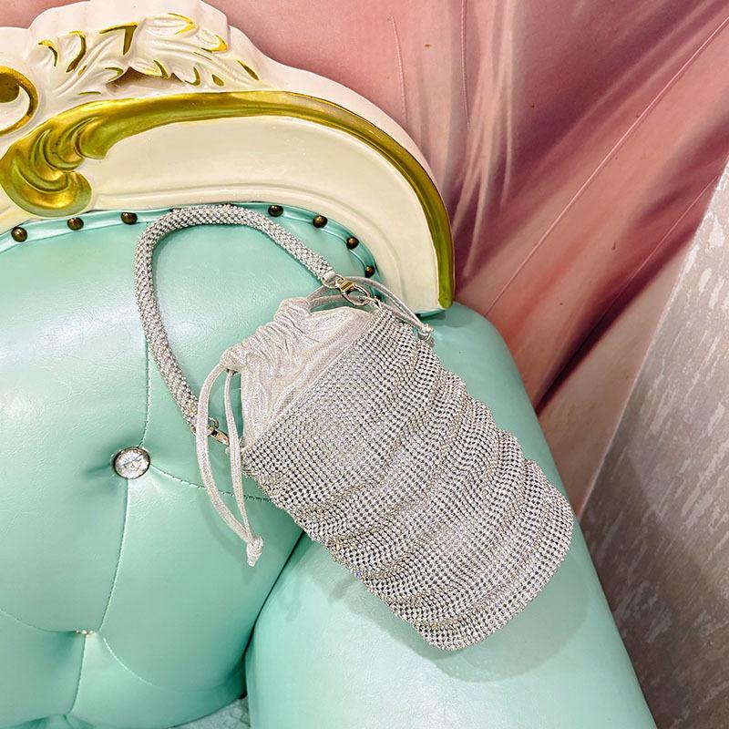 bags designer rhinestone women handbags shinny party purses silver crystal mesh bag
bags designer rhinestone women handbags shinny party purses silver crystal mesh bag