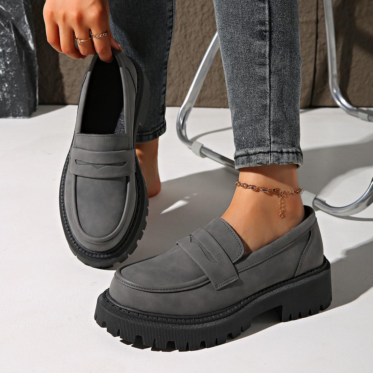 Women s 2024 Autumn Retro Chunky Heel Slip-on Leather Loafers with Thick Sole - Large Sizes Available 36 сірий колір
Women s 2024 Autumn Retro Chunky Heel Slip-on Leather Loafers with Thick Sole - Large Sizes Available 36 сірий колір