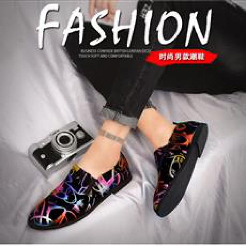 Мужская обувь 2025 года, черная, разноцветная, ручной работы, трендовая, размер кожаной обуви 38-47, кожаная обувь 38
Мужская обувь 2025 года, черная, разноцветная, ручной работы, трендовая, размер кожаной обуви 38-47, кожаная обувь 38