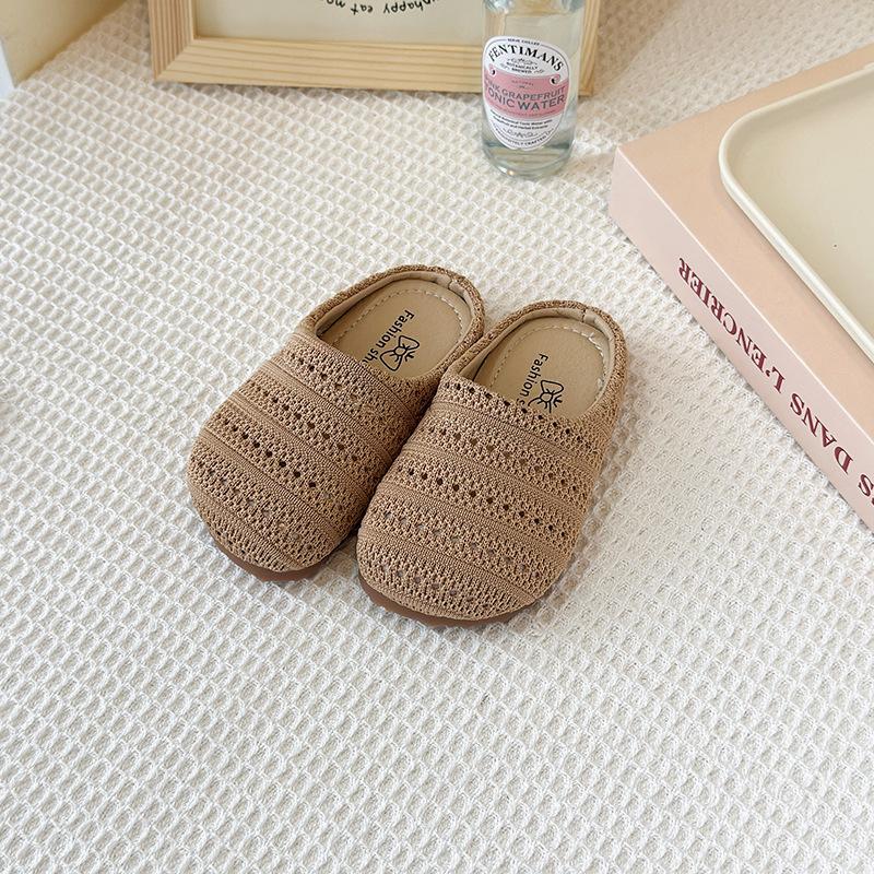 Girls casual outdoor woven closed-toe mules, new summer style, soft-soled, hollowed-out, breathable Birkenstock-style shoes, non-slip 23 коричневый
Girls casual outdoor woven closed-toe mules, new summer style, soft-soled, hollowed-out, breathable Birkenstock-style shoes, non-slip 23 коричневый