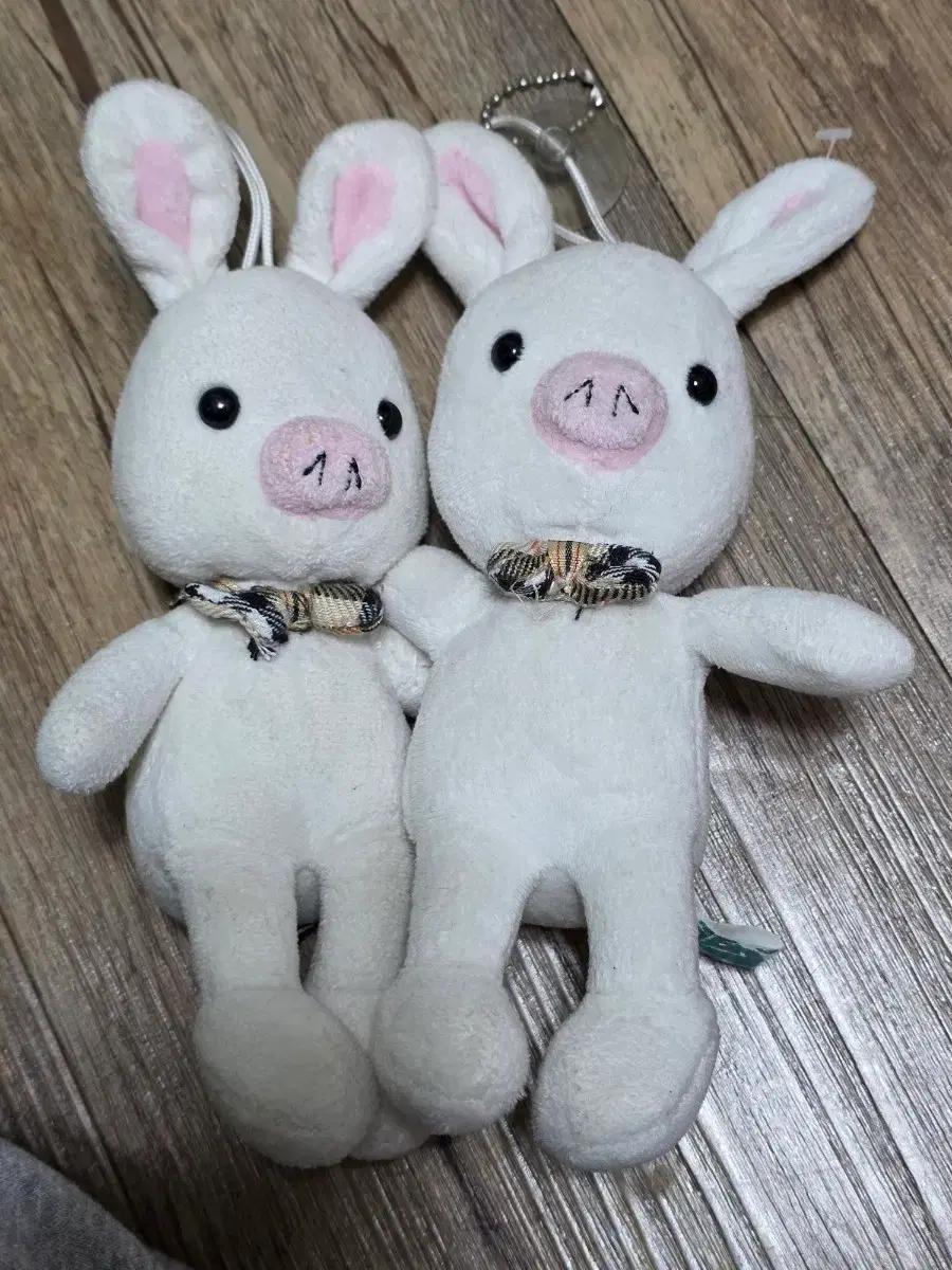 Classic doll, handsome, pig, rabbit, two-piece set Used
Classic doll, handsome, pig, rabbit, two-piece set Used