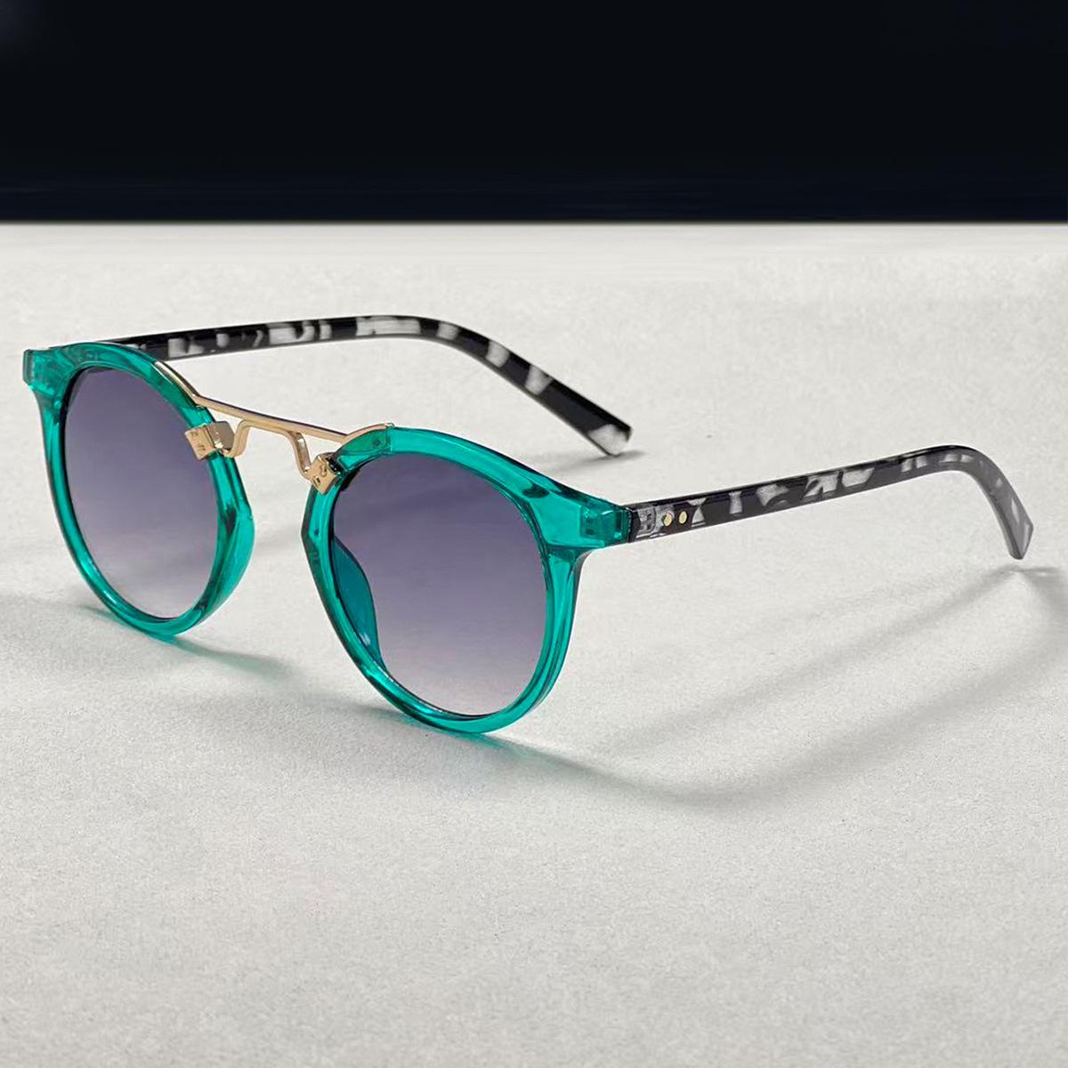 Vintage Small Round Pilot Sunglasses Women Driving UV Protection Fashion Sun Glasses
Vintage Small Round Pilot Sunglasses Women Driving UV Protection Fashion Sun Glasses